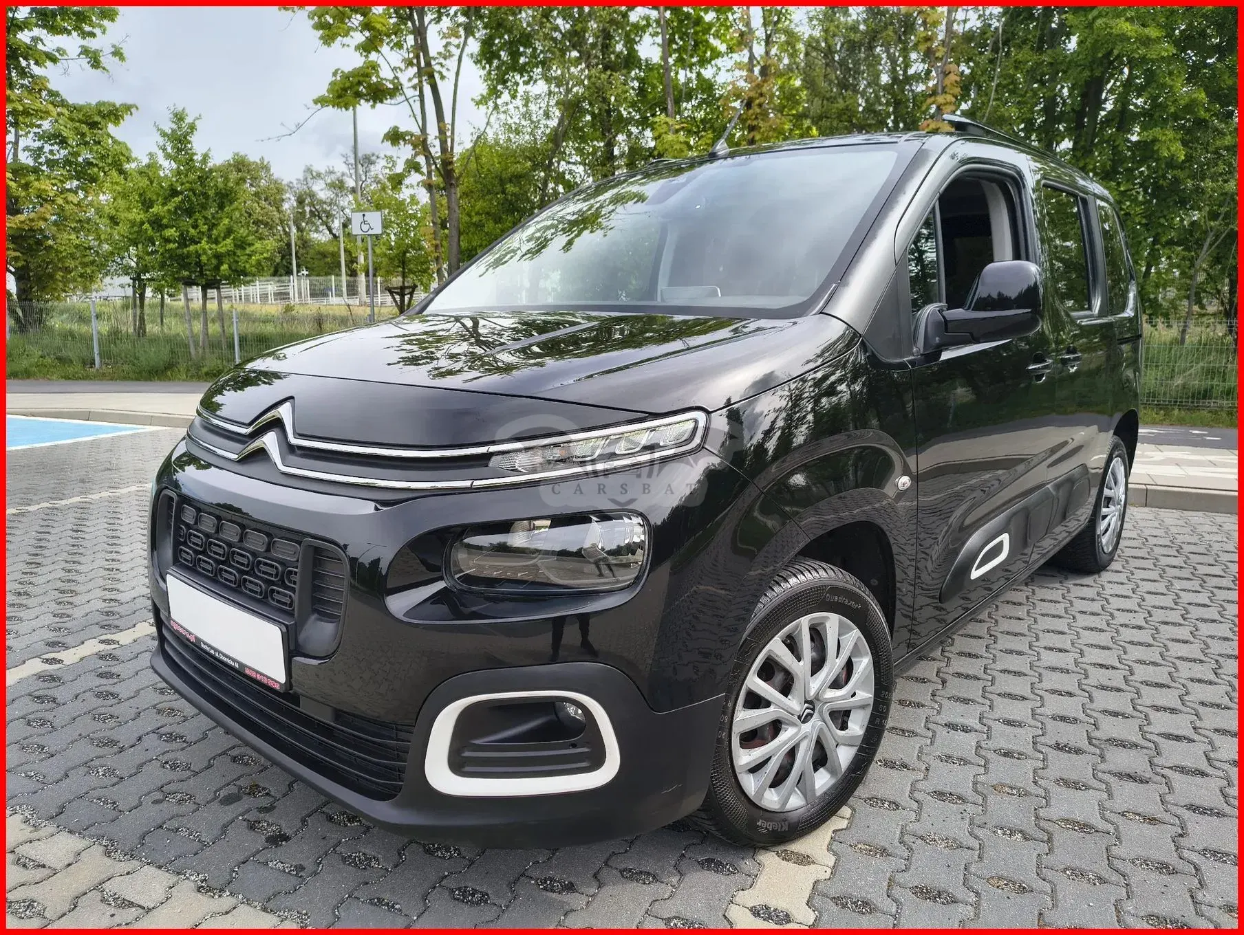 Citroën Berlingo III XL 7-Sitzer PureTech 130 EAT8 FEEL 2020