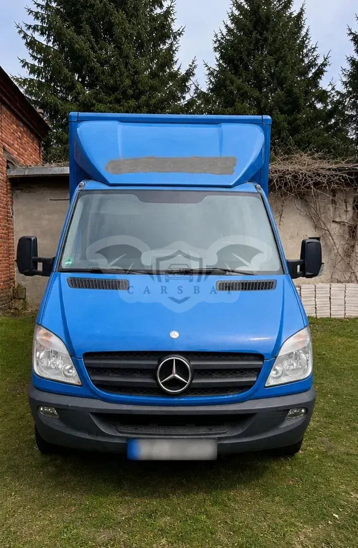 Mercedes-Benz Sprinter 2013