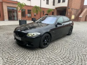 BMW 5 Series F10/F11 535d xDrive 2012