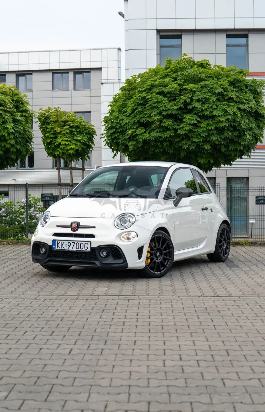 Abarth 500 2023