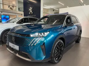 Peugeot 5008 II 2025