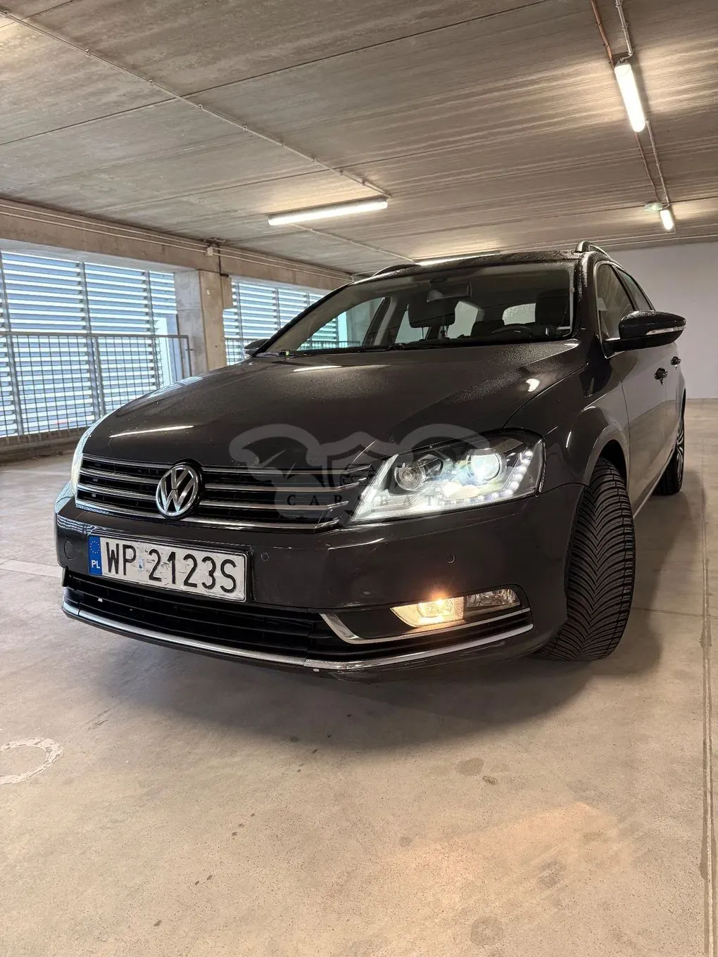 Volkswagen Passat B7 2.0 TDI Comfortline 2012