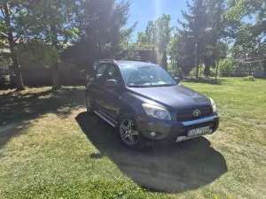 Toyota Rav4 III 2.2 D-4D Luna 2007
