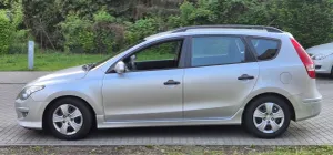 Hyundai i30 I 1.6 CRDi Seasons 2012