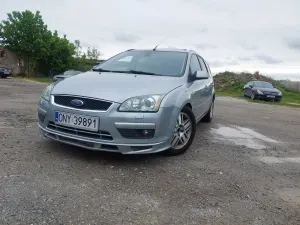 Ford Focus Mk2 2.0 Sport 2005