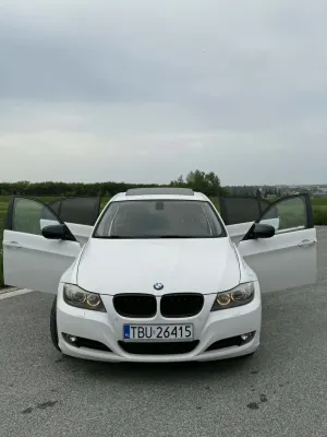 BMW 3 Series E90/E91/E92/E93 318i 2011