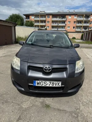 Toyota Auris I 1.4 D-4D Premium 2009