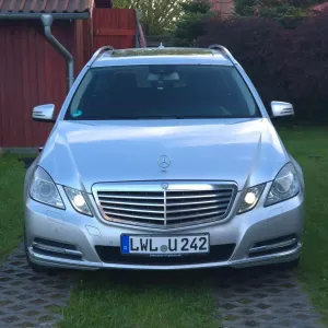 Mercedes-Benz E W212/W207 220 CDI 7G-TRONIC Elegance 2012