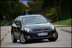 Opel Astra J 1.4 T Cosmo S&S 2014