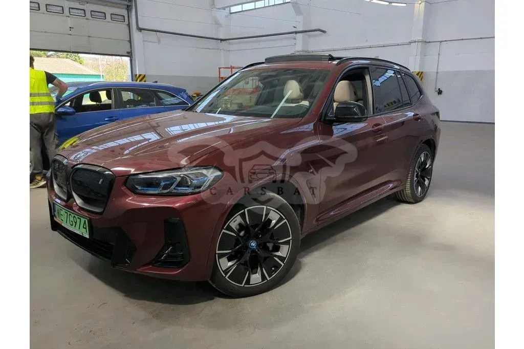 BMW iX3 2023