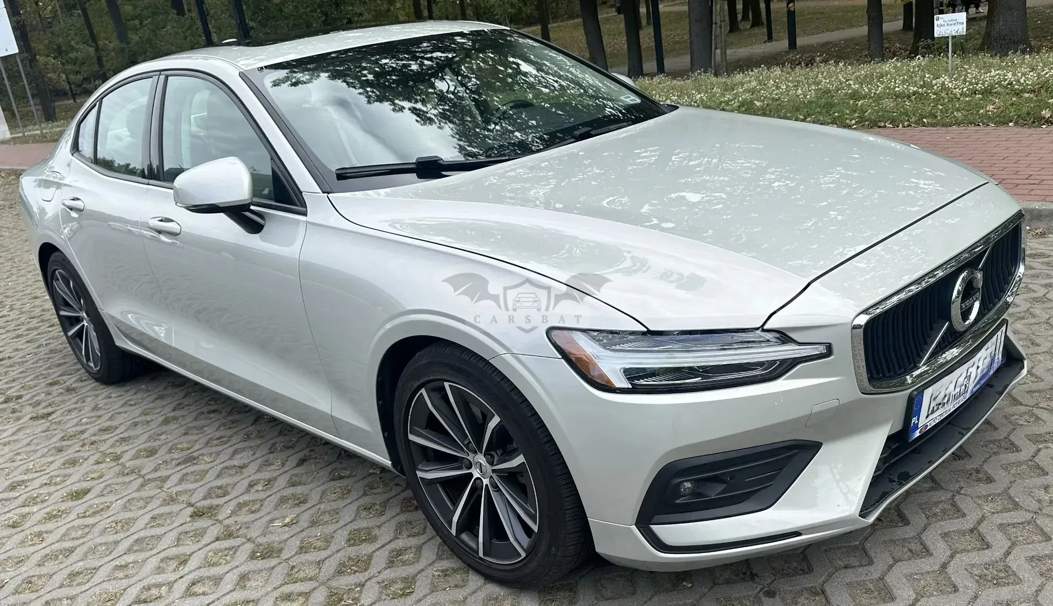 Volvo S60 III T6 AWD Momentum Pro 2021