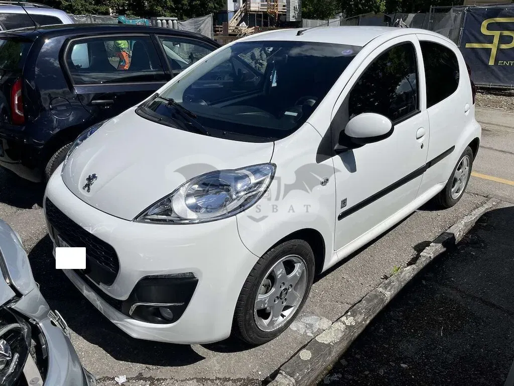 Peugeot 107 (70) 68 2-Tronic Active 2013