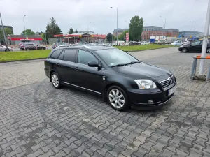Toyota Avensis II 2.2 D-4D Prestige 2005