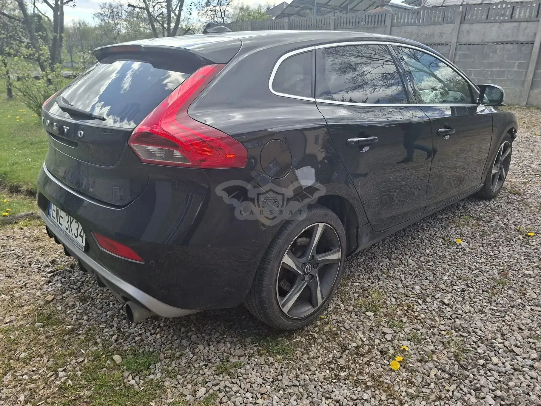 Volvo V40 II D2 R-Design 2015