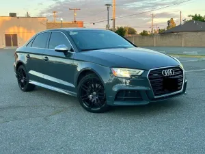 Audi A3 8V 2.0 TFSI quattro S tronic Ambiente 2017