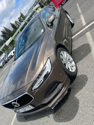 Volvo S90 D4 Momentum 2016