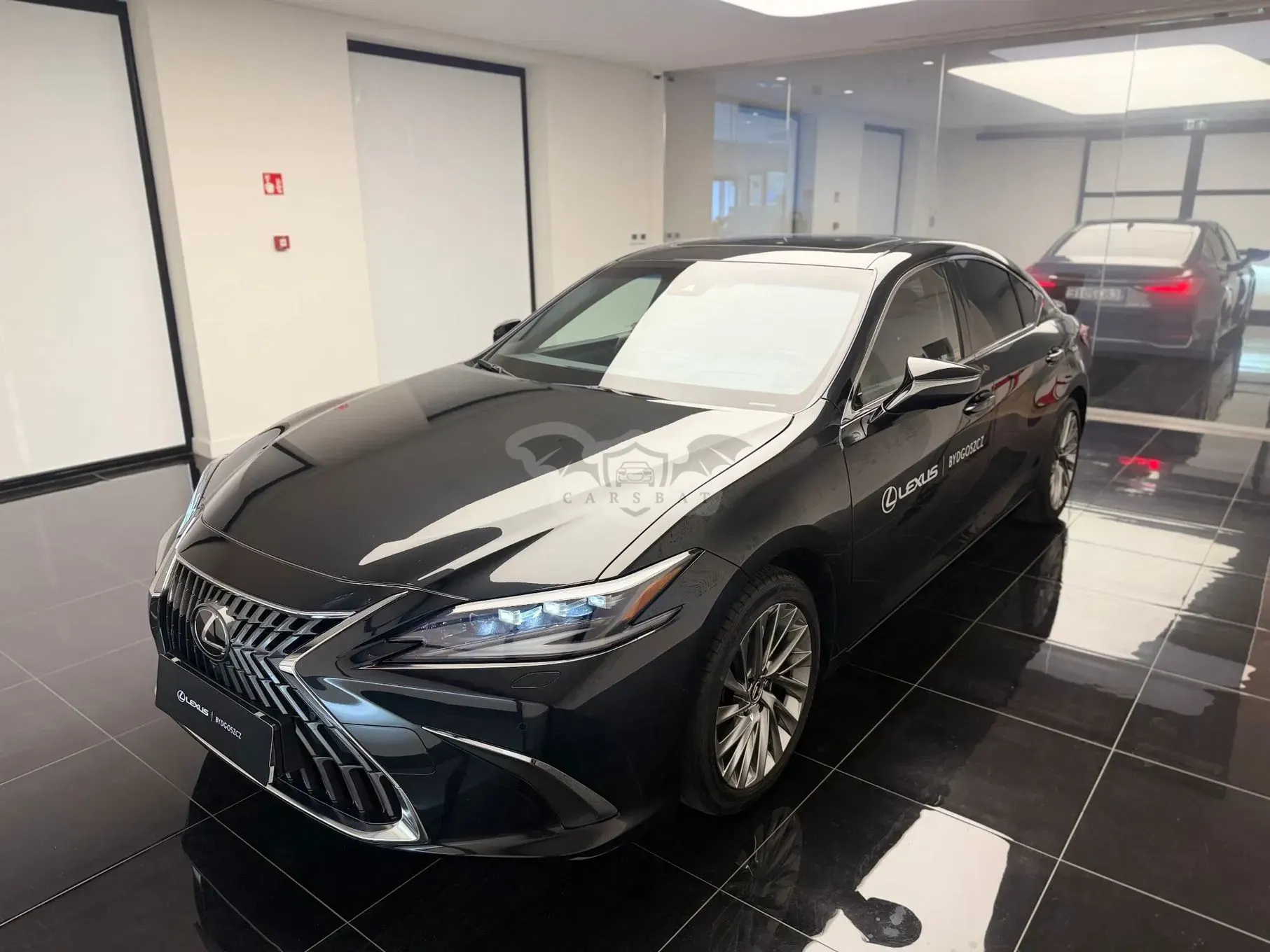 Lexus ES 2024