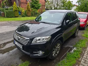 Toyota Rav4 III 2011