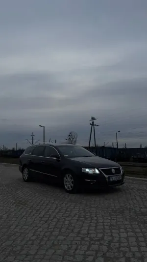 Volkswagen Passat B6 2.0 TDI DPF Highline DSG 2007