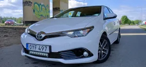 Toyota Auris II 1.6 D-4D Design Edition 2015