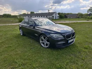 BMW 7 Series F01 740d xDrive 2011