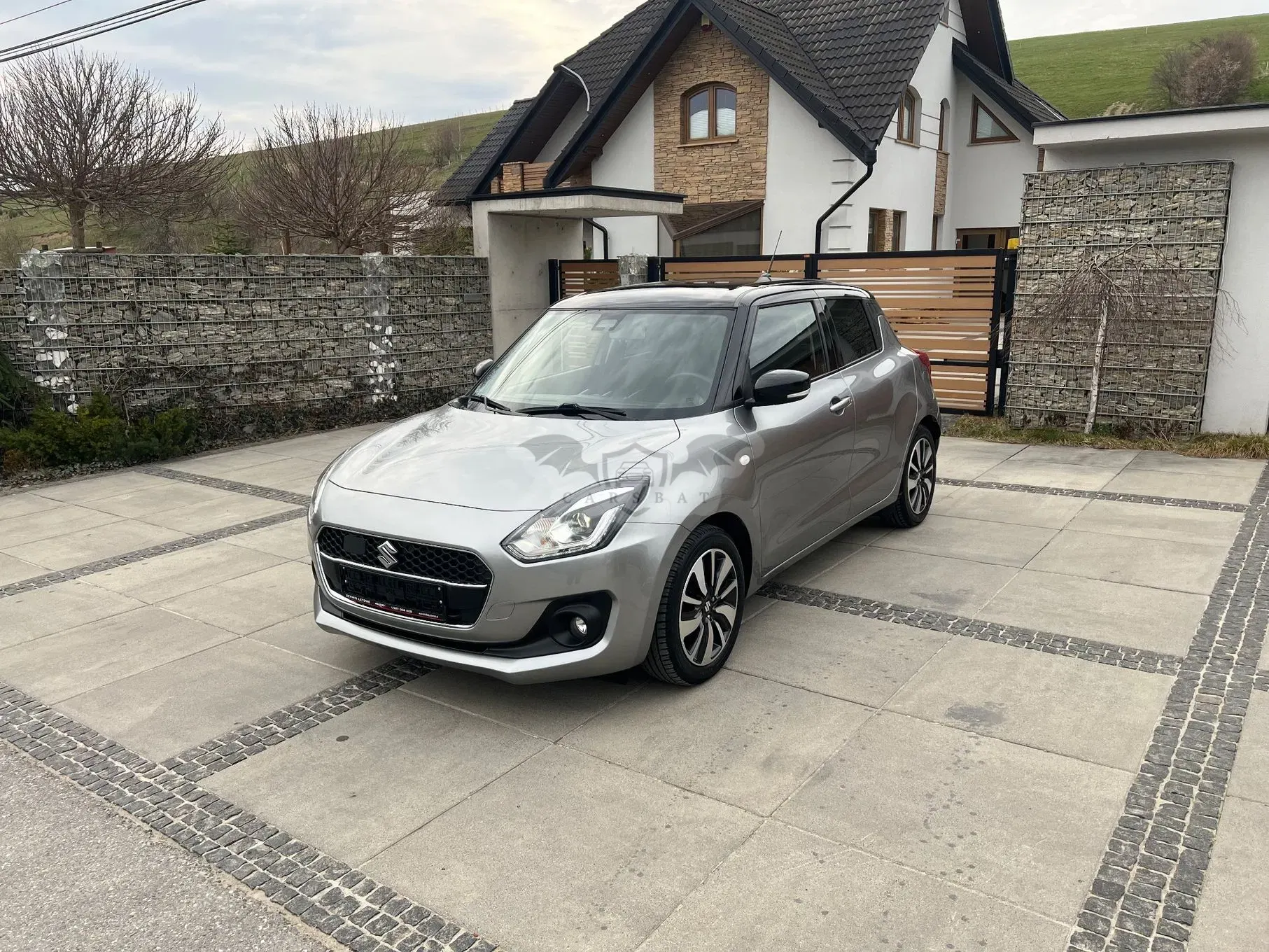 Suzuki Swift VI 1.2 Premium Plus 2020