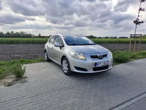 Toyota Auris I 1.6 VVT-i Luna 2008