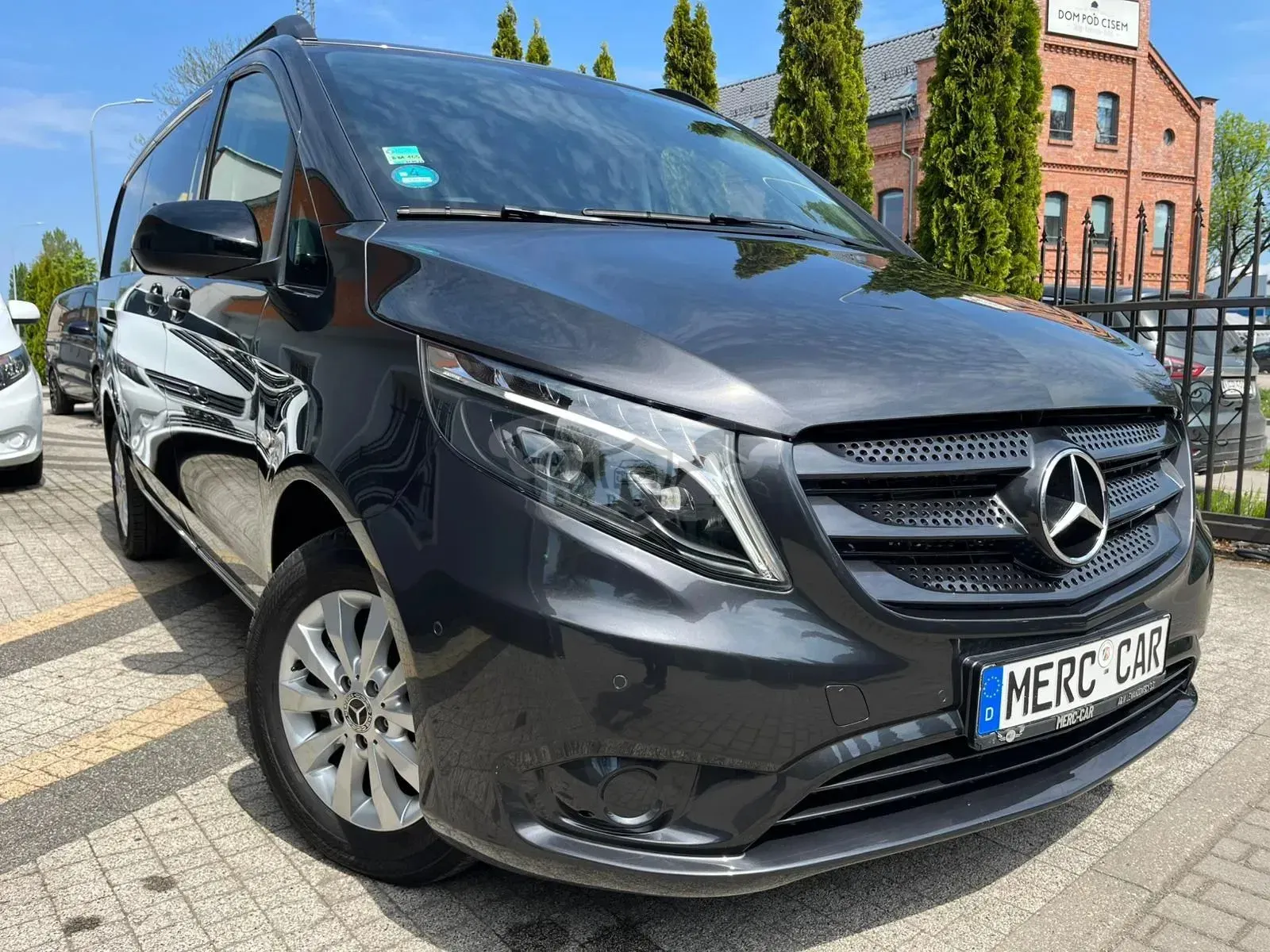 Mercedes-Benz Vito 2024