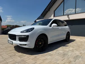 Porsche Cayenne II GTS 2015