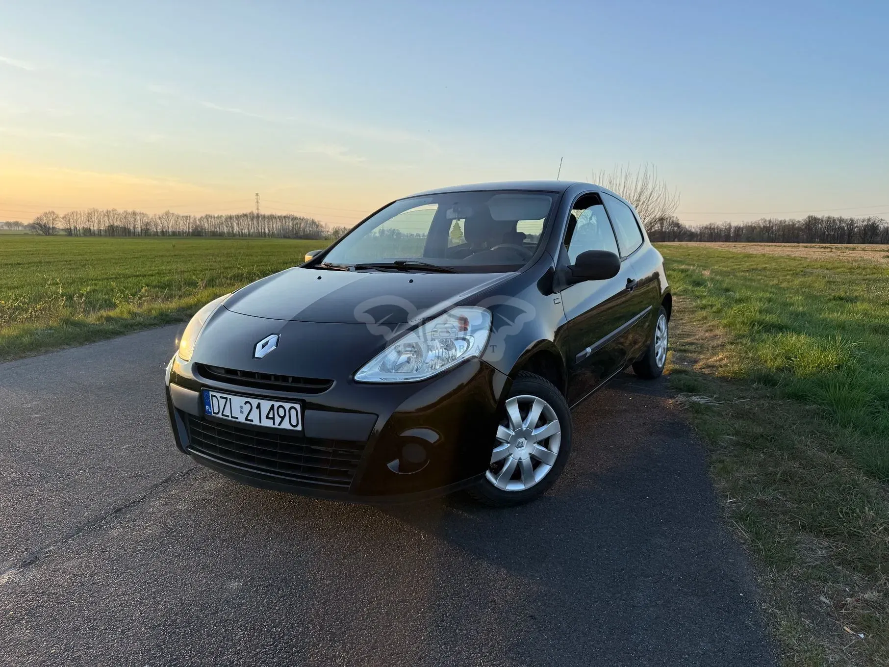Renault Clio III 1.2 16V 75 Yahoo 2012
