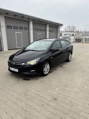 Opel Astra K 1.4 T Dynamic 2017