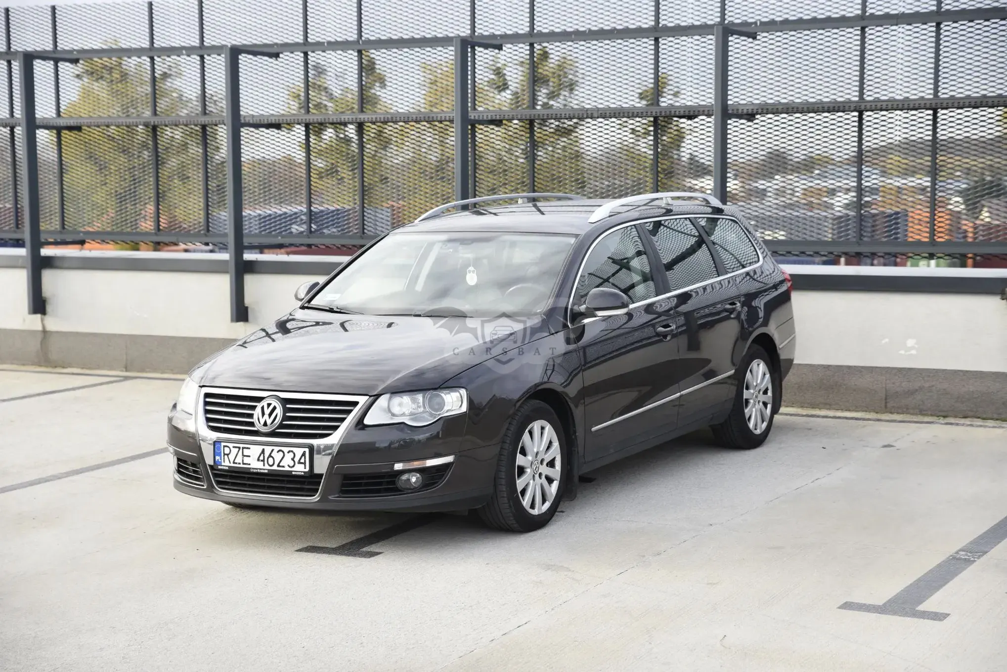 Volkswagen Passat B6 2.0 TDI DPF Highline DSG 2010