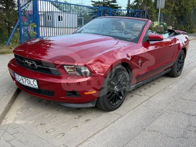 Ford Mustang 3.7 V6 2012