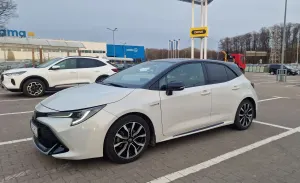 Toyota Corolla Seria E21 2020