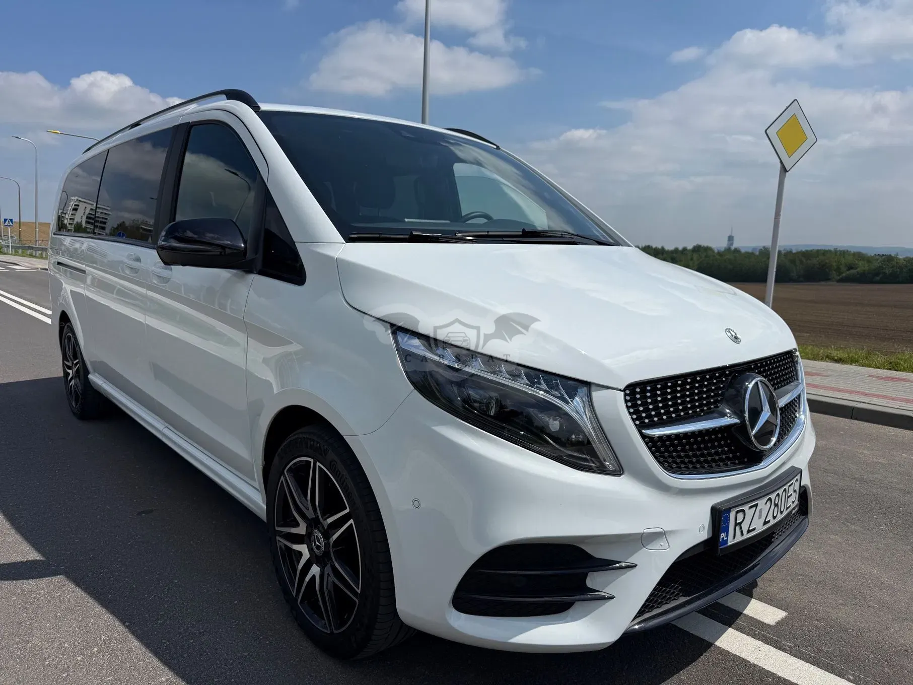 Mercedes-Benz V II 300 d 4-Matic 9G-Tronic Avantgarde (d³ugi) 2023