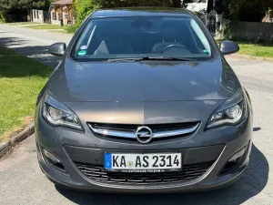 Opel Astra J 1.4 Turbo Exklusiv 2014