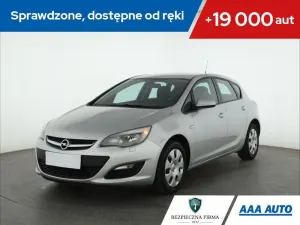 Opel Astra J 2013