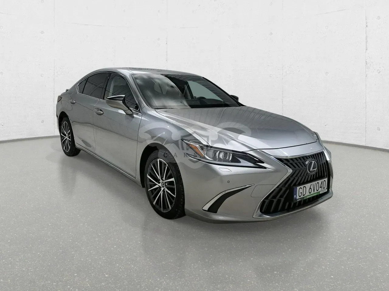 Lexus ES 2025
