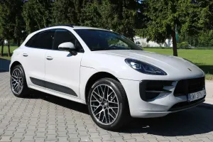 Porsche Macan I 2020