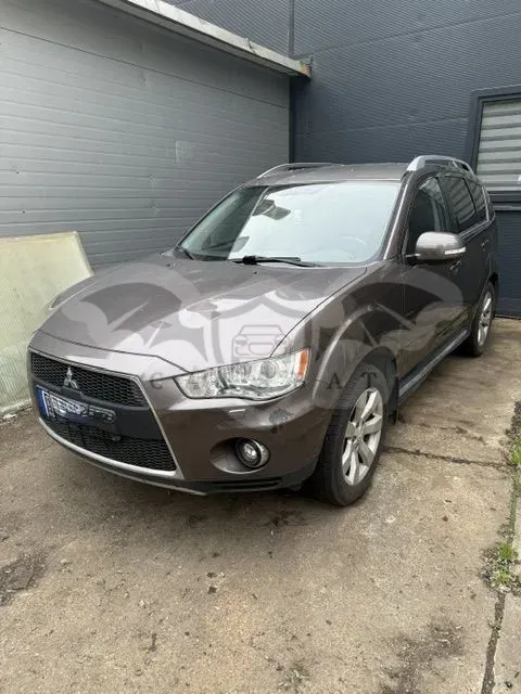 Mitsubishi Outlander II 2010