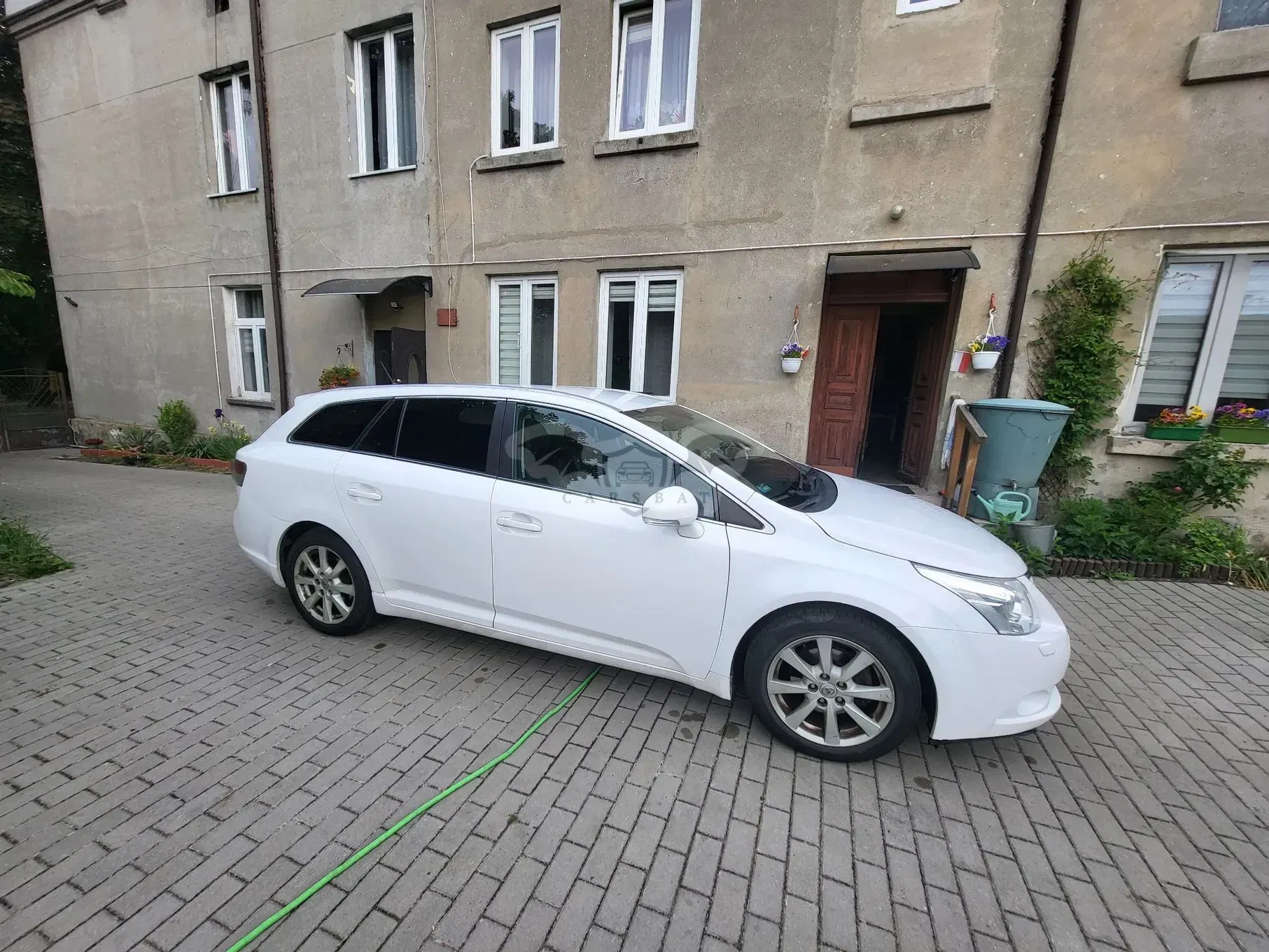 Toyota Avensis III 2.0 D-4D Premium 2011