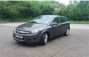 Opel Astra H 1.6 2012