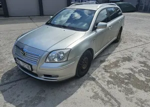 Toyota Avensis II 2.0 D-4D Sol 2003