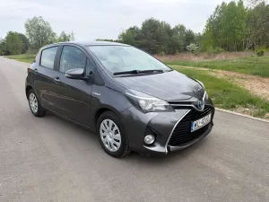 Toyota Yaris III Hybrid 100 Premium EU6 2017