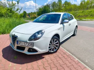 Alfa Romeo Giulietta 2.0 JTDM Distinctive 2012