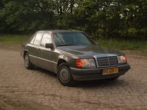 Mercedes-Benz E 1991