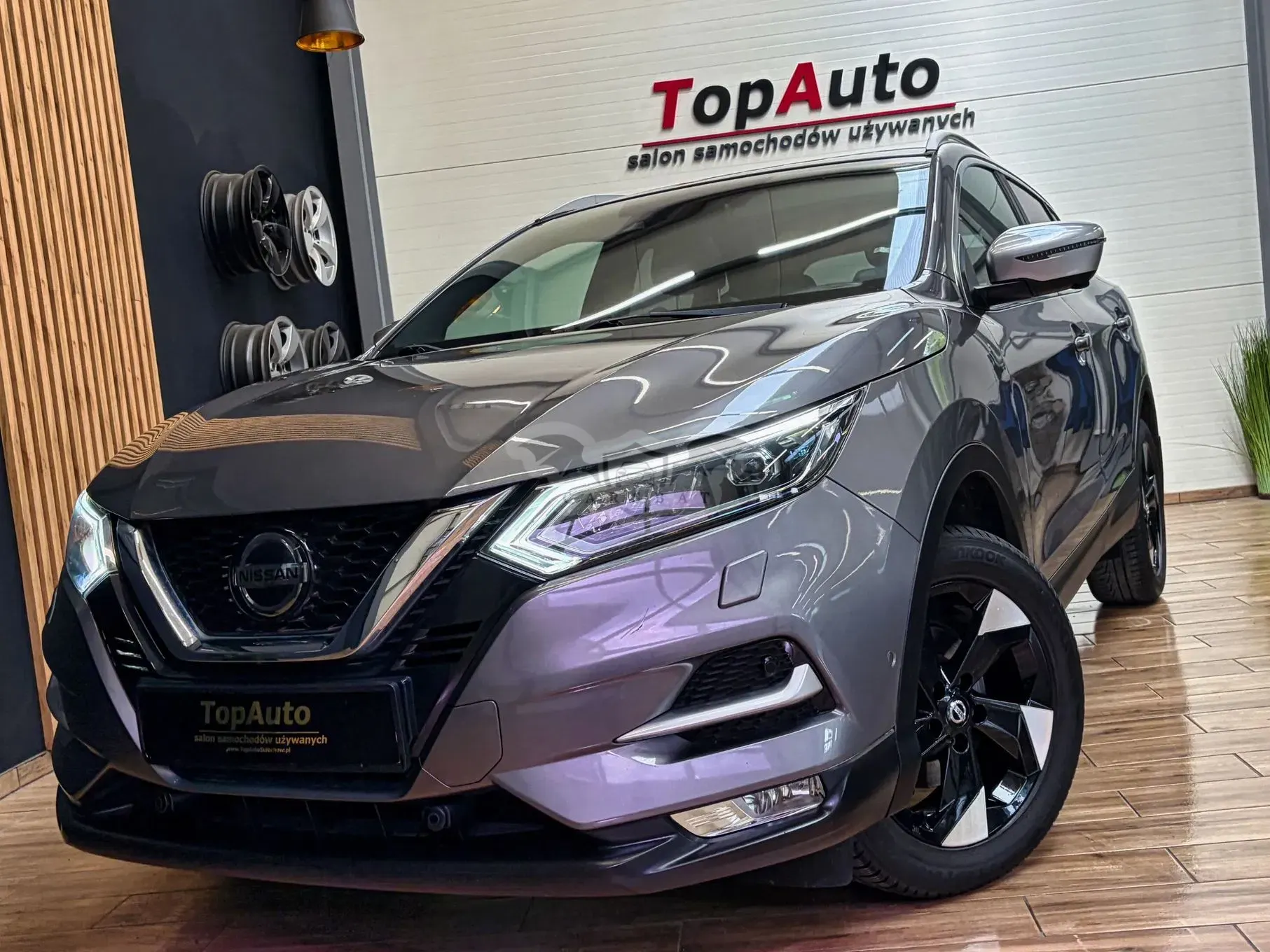 Nissan Qashqai II 1.3 DIG-T Tekna 2017