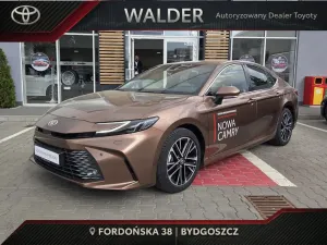 Toyota Camry 2.5 Hybrid Prestige CVT 2025