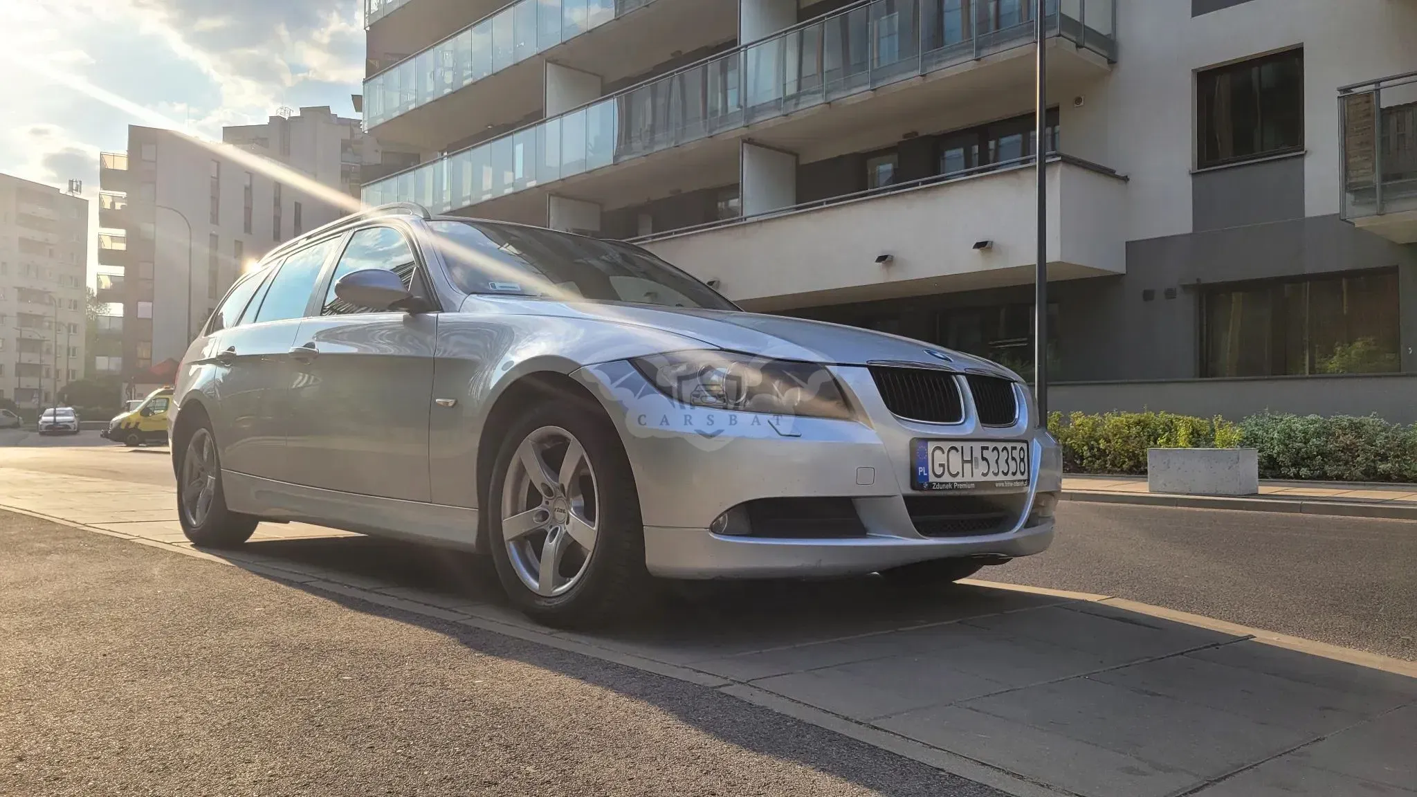 BMW 3 Series E90/E91/E92/E93 320d DPF 2006