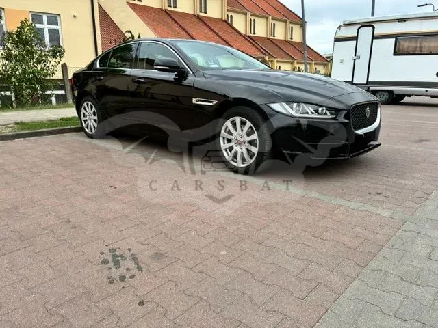 Jaguar XE 2.0 D Pure 2019